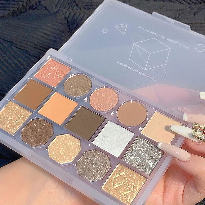 ✨ 15-Color Nude & Glitter Eyeshadow Palette – Shimmer & Matte Long Lasting.