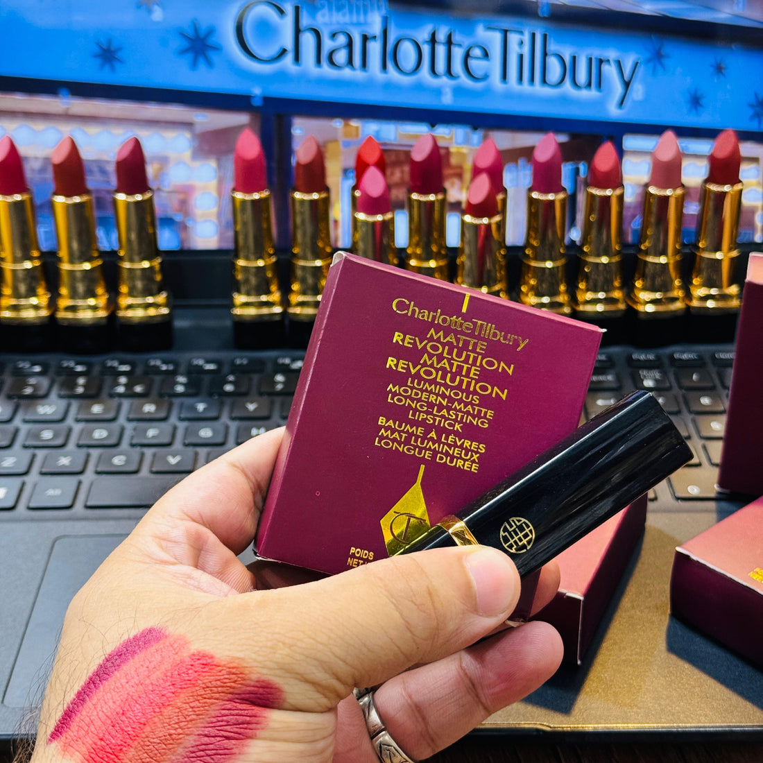 Luxury Velvet Matte Lipstick – Long-Lasting & Highly Pigmented